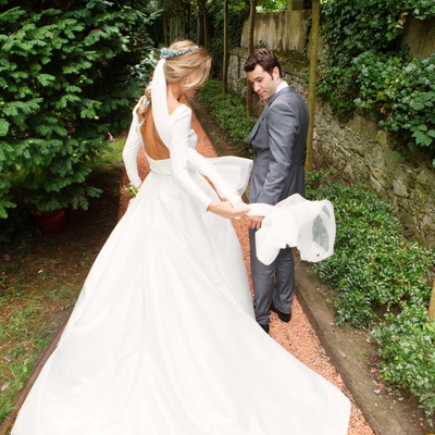 Simple a line wedding dresses crew neck long sleeve backless covered button bridal gowns - Thumbnail 5