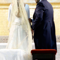 Simple Mermaid Wedding Dresses Scoop Long Sleeve Beaded Crystals Bridal Gowns - Thumbnail 2