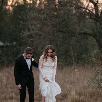 Simple Bohemian Wedding Dresses Crew Neck Sheer Long Sleeve Delicate Lace PearlsBridal Gowns - Thumbnail 4