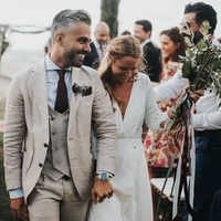 Simple Sheath Wedding Dresses Deep V Neck Long Sleeve Side Slit Bridal Gowns - Thumbnail 2