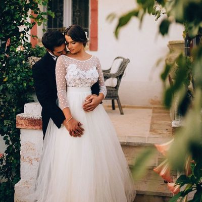 Ball gown tulle wedding dresses crew neck polka dots handmade flowers puffy bridal gowns - Thumbnail 3
