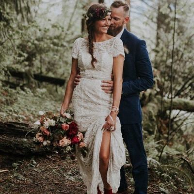 Bohemian mermaid wedding dresses crew neck short sleeve delicate lace backless bridal gowns - Thumbnail 5