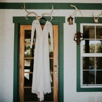 Bohemian Mermaid Wedding Dresses Sexy V Neck Sheer Long Sleeve Delicate Lace Backless Bridal Gowns - Thumbnail 1