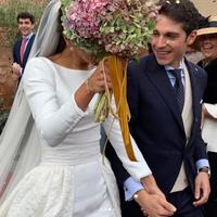 Simple Sheath Garden Wedding Dresses Crew Neck Long Sleeve with Detachable Train Lace Bridal Gowns - Thumbnail 1