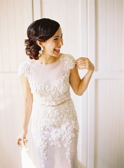 Bohemian Mermaid Tulle Wedding Dresses Sheer Crew Neck Short Sleeve Lace Appliques Bridal Gowns