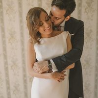 Simple Mermaid Wedding Dresses Boat Neck Backless Beading Crystals Bridal Gowns - Thumbnail 1