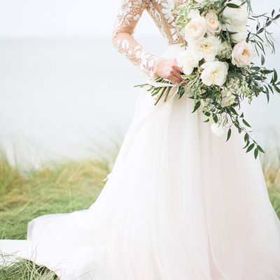 Garden ball gown tulle wedding dresses sheer crew neck long sleeve delicate lace bridal gowns - Thumbnail 5