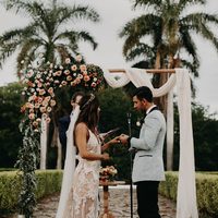 Glamorous Sheath Boho Beach Wedding Dresses Spaghetti Straps Delicate Lace Side Slit Champagne Lining Bridal Gowns - Thumbnail 2