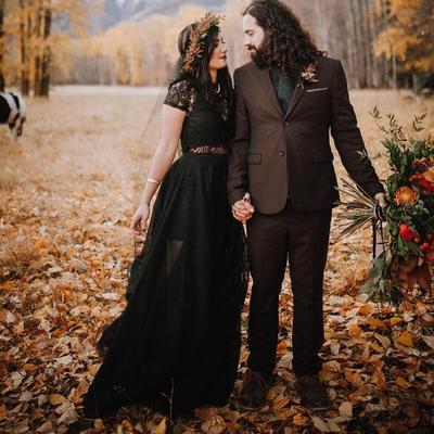 Glamorous two pieces black boho beach wedding dresses crew neck short sleeve lace accents bridal gowns - Thumbnail 5