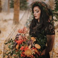 Glamorous Two Pieces Black Boho Beach Wedding Dresses Crew Neck Short Sleeve Lace Accents Bridal Gowns - Thumbnail 1