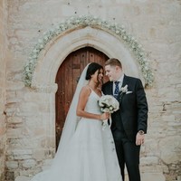 Simple Ball Gown Tulle Garden Wedding Dresses Spaghetti Straps Lace Bodice Appliques Puffy Bridal Gowns - Thumbnail 3