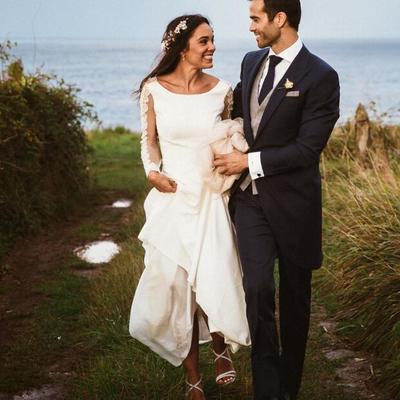 Glamous mermaid church wedding dresses crew neck sheer long sleeve lace covered button bridal gowns - Thumbnail 5