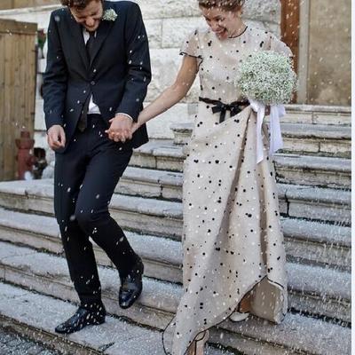 Unique sheath black and white polka dots wedding dresses crew neck short sleeve sash bridal gowns - Thumbnail 5