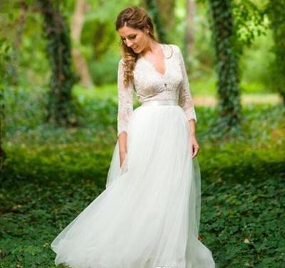 Lace Long Sleeves Spring Wedding Dresses Country V Neck Sexy Backless Bridal Gowns with Ribbon A Line Tulle Dress