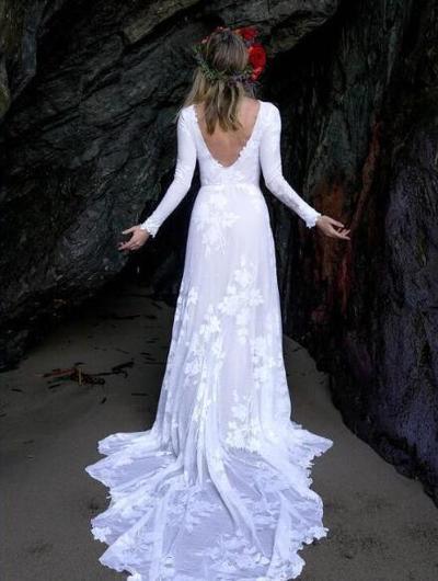 Simple Elegant Summer Beach Wedding Dresses Lace Long Sleeves Sexy Back Long Bridal Gowns For Beach Gardens Cheap Wedding Gowns