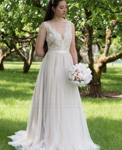  A Line V Neck Wedding Dresses Sweep Train Tulle Lace Top Backless Cheap Bridal Gowns Wedding Dress