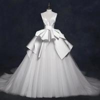 Wedding dress new bride vintage satin palace princess fantasy simple show thin autumn and winter long tail - Thumbnail 1
