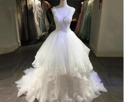 Lace Applique A-Line Wedding Dresses With Sash Sheer Illusion Long Sleeve Ivory Elegant Bridal Gowns Backless Sexy Vestidos