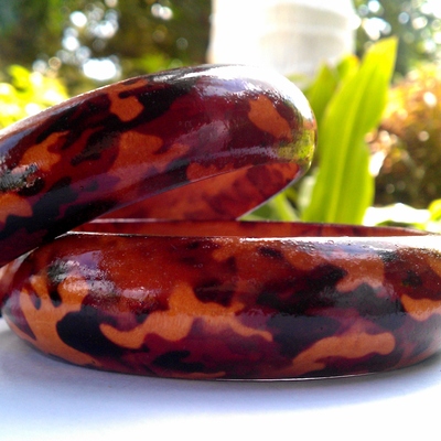 Camouflage wood bangle