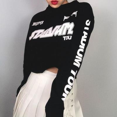 Stadium tour printed long sleeve top