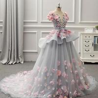 Gorgeous Colorful Ball Gown Prom Dresses 2019 Spring Summer Light Gray Flora Appliques Evening Gowns Lace Up Back Peplum Party Dress - Thumbnail 2