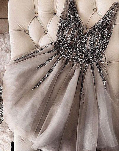 V Neck Grey Beading Homecoming Dress,Beaded Short Prom Dress,2019 Short Homecoming Dresses