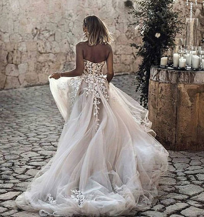 Sweetheart Long Wedding Dresses Bridal Gown with Appliques