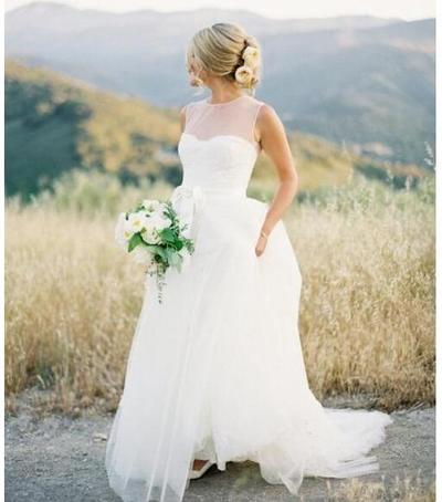 Simple A Line Wedding Dresses 2019 New Scoop Neck Floor Length Applique Tull Sleeveless Wedding Guest Dress Bridal Gowns