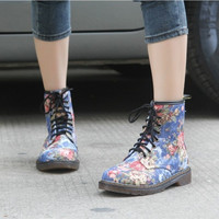 Lace up Floral Ankle Boots - Thumbnail 2