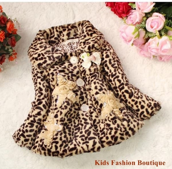 Girls Beautiful Leopard Coat with Stars