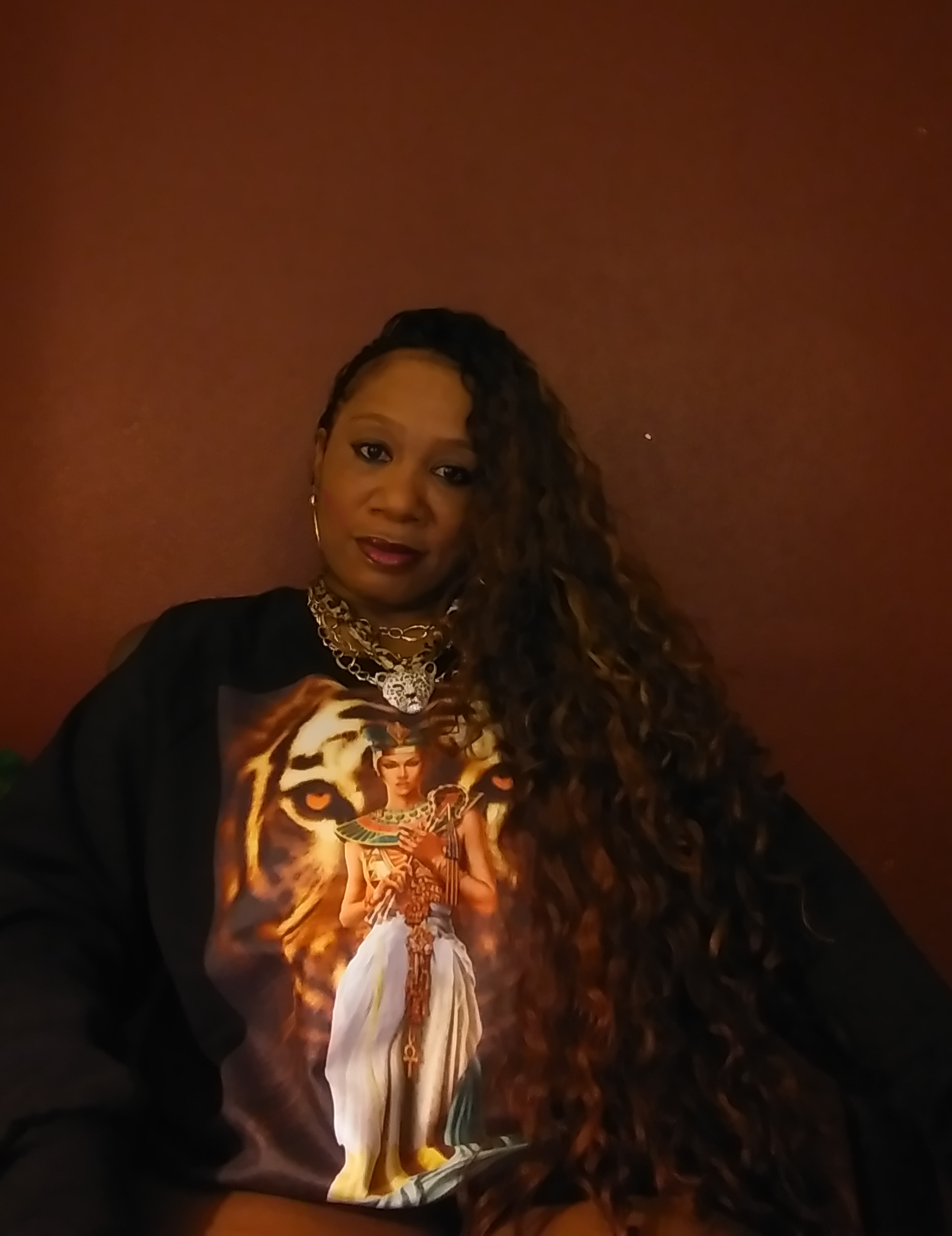 Image of Nefertiti Sweatshirt Tiger