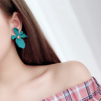 Kawaii Flower Earrings - Thumbnail 4
