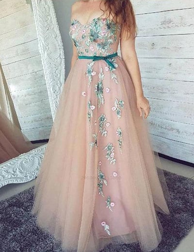 Sweetheart Long Prom Dresses with Appliques Flowers