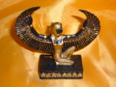 Statuary - Mini Isis (Black and Gold)