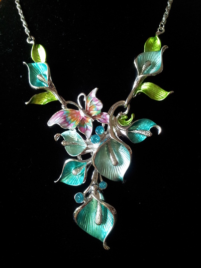 Calla Lily Necklace & Earrings in Blue/Teal