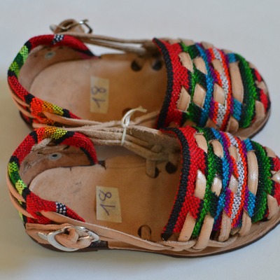 Infant/toddler caites (sandals) size 18/us 3-3.5