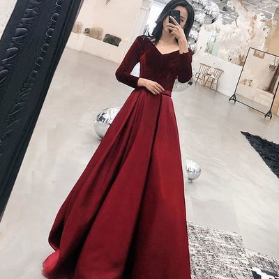 V neck long sleeves lace up burgundy prom dresses - Thumbnail 3