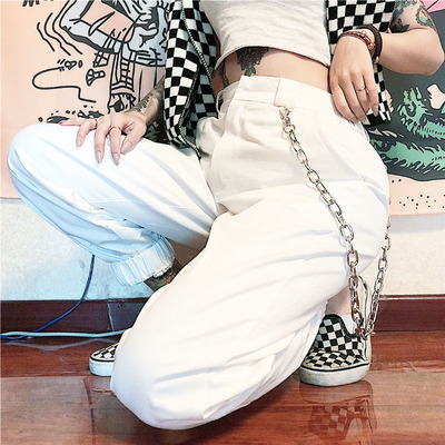 ALL WHITE JOGGER PANTS WITH CHAIN