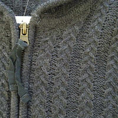 (new with tags) forever 21 zip up knit