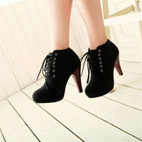 Classy Lace up Pointed Toe Ankle Boots - Thumbnail 3