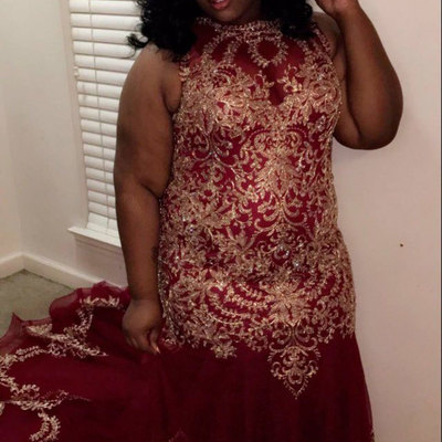 Plus size long prom dresses with gold appliques - Thumbnail 4