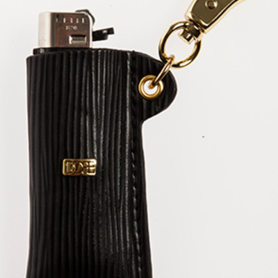 Dope leather lighter sleeve