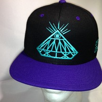 Diemondeye Grapes Snapback - Thumbnail 1