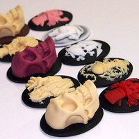 10 Different 40x30 mm Cameos, Gothic Skulls, Gun n Roses, Plus Zombies, Unset in All Colors - Thumbnail 3