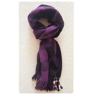 (New with tags) Plaid Scarf