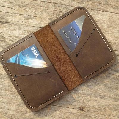 Handmade minimal personalized leather wallet, men bi-fold pocket wallet, card holder, gift wallet, hand stitched gift 