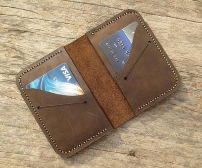 Handmade Minimal PERSONALIZED Leather WALLET, Men Bi-Fold Pocket Wallet, Card Holder, Gift Wallet, Hand Stitched Gift 