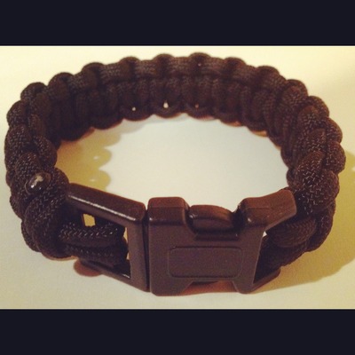Chunky parachute bracelet - black