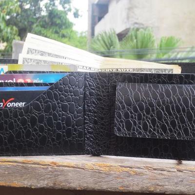 ,billfold leather wallets engraved wallet boyfriend gift,ad gift valentines day gift for him,personalized men wallet,groomsmen wallet,