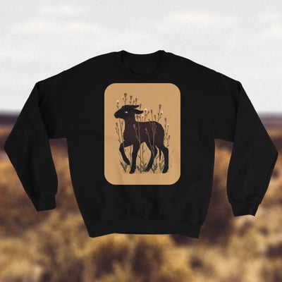Black lamb - black sweatshirt